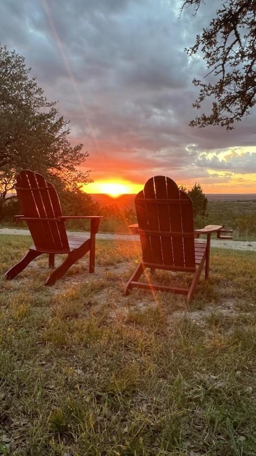 Hill Country Highland'S Bluebonnet Cottage Marble Falls Eksteriør bilde